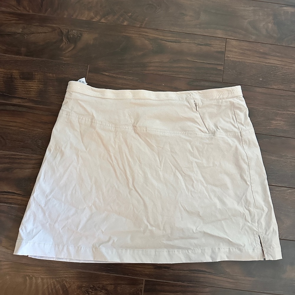 Avia Women's Beige Mini Skirt